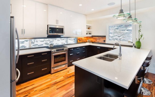 Kitchen Cabinet